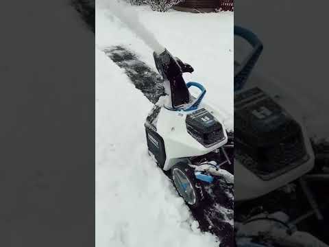 40V 18” Cordless Brushless Snow Blower Kit