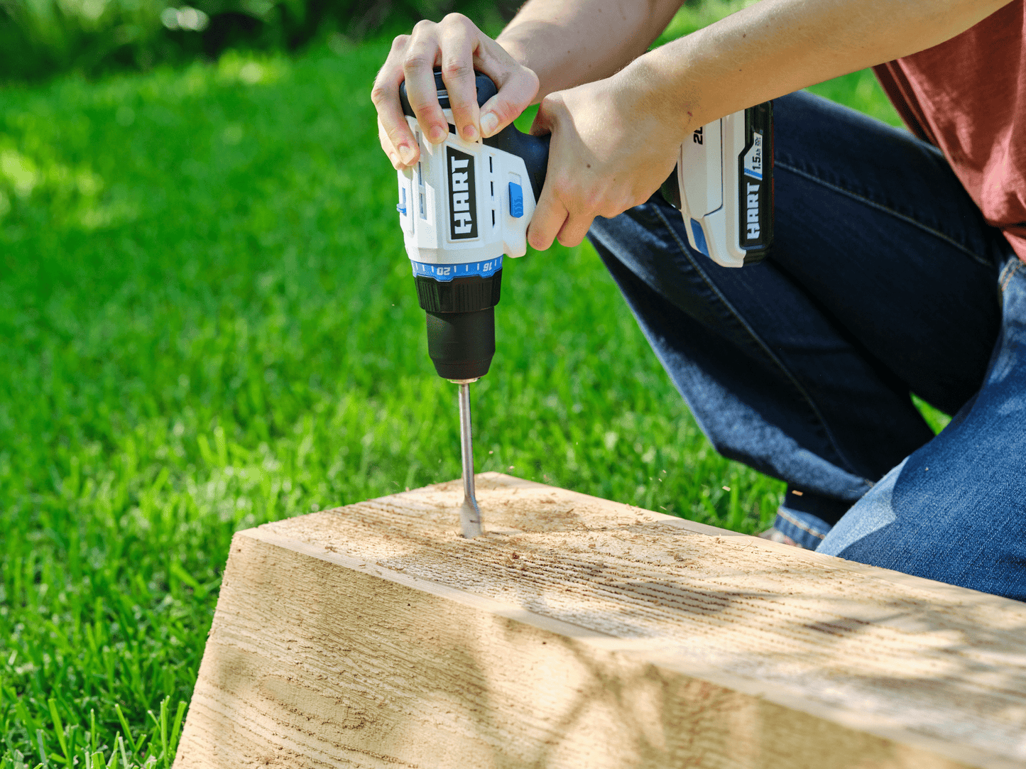 20V 1/2" Cordless Drill/Driver Kit with 2 Batteries