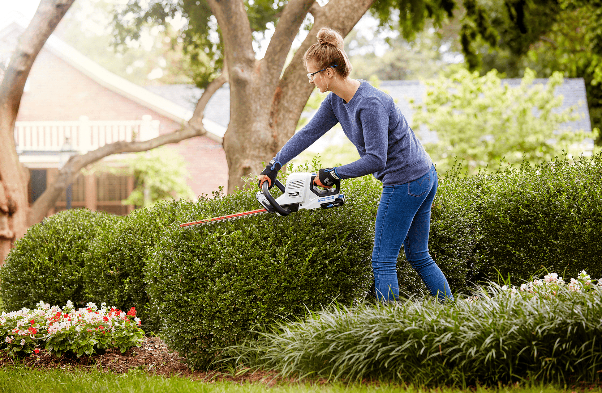20V 18" Hybrid Hedge Trimmer