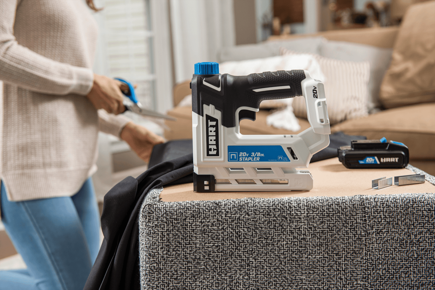 20V 3/8" Crown Stapler Kit