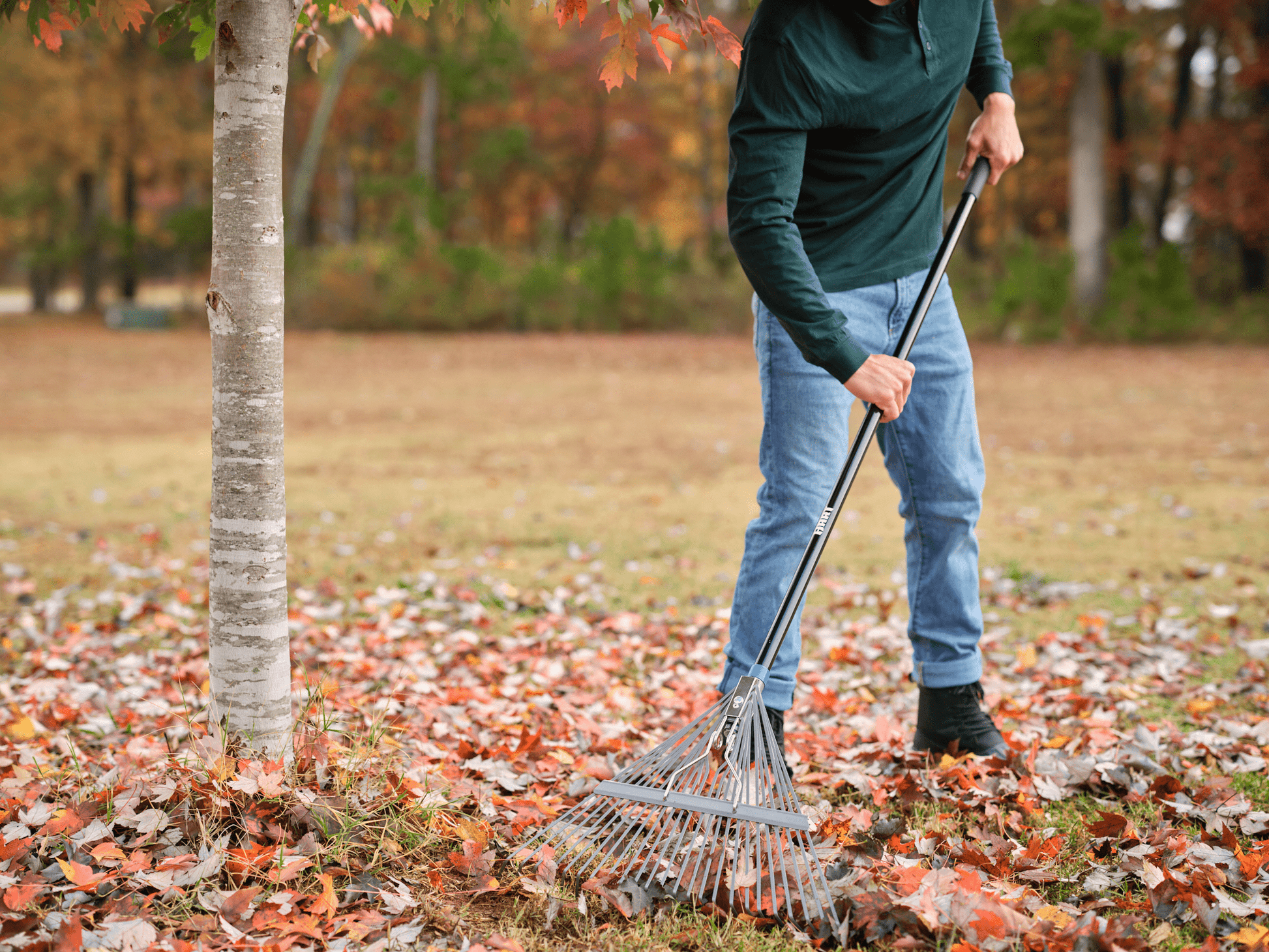 Garden Tool Starter Kit (Digging Shovel, Leaf Rake, Hedge Shears, 5/8" Bypass Hand Pruner)