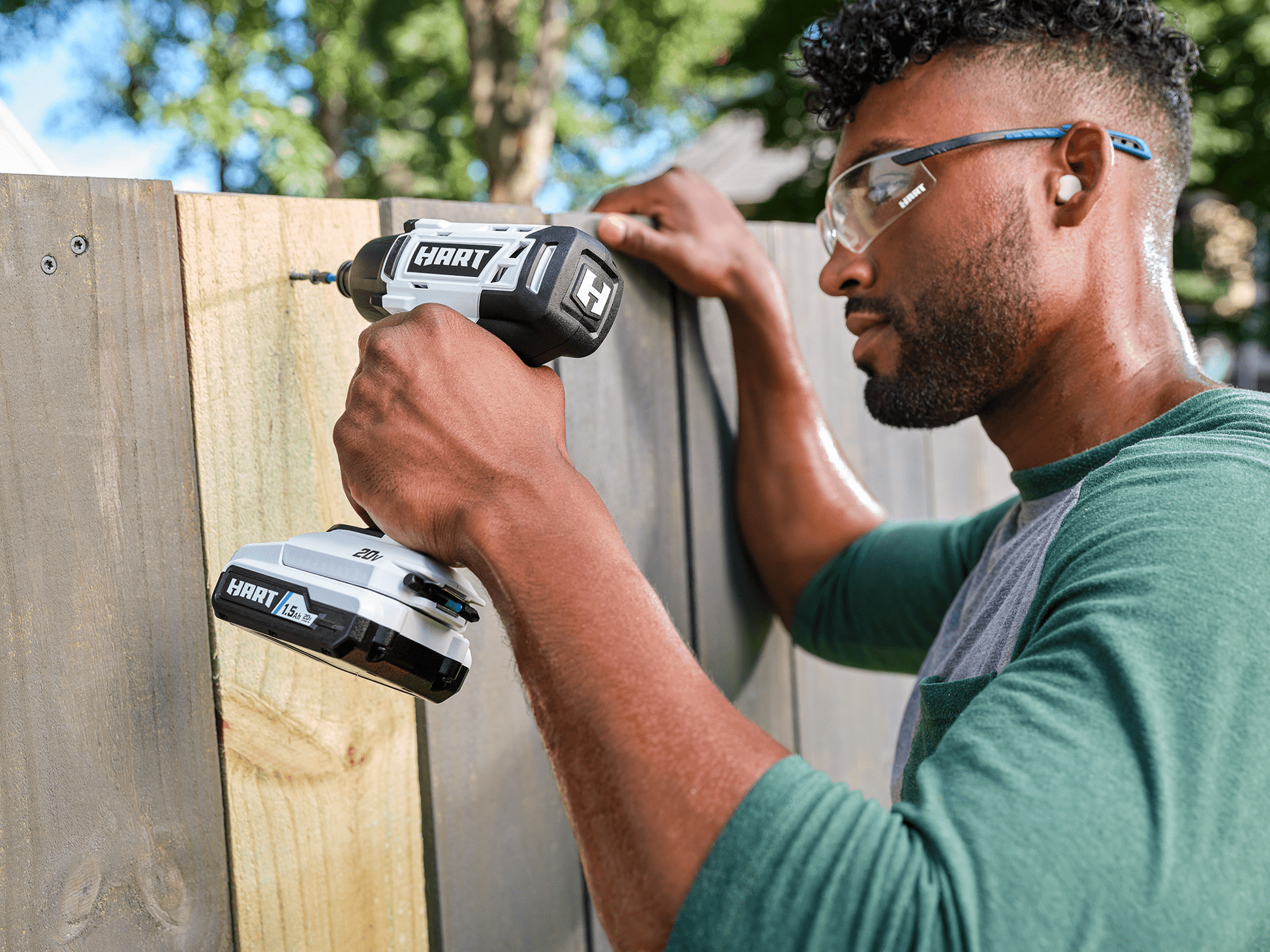 20V 1/4" Cordless Impact Driver Kit with 2 Batteries