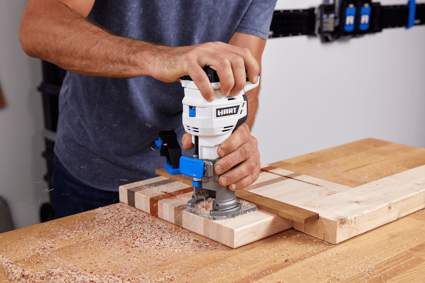 20V Cordless Compact Router Kit