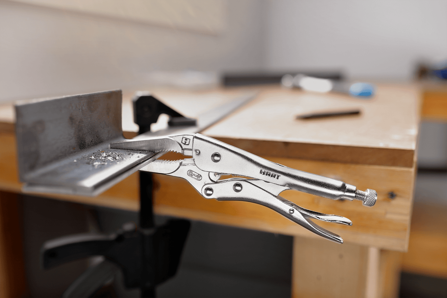 9" Long Nose Locking Pliers